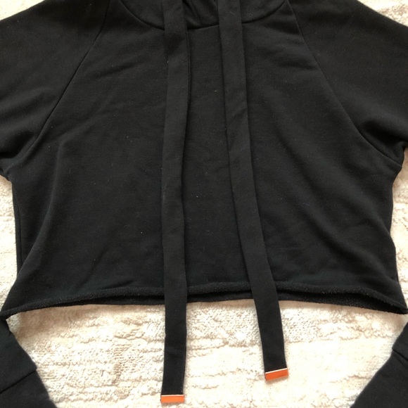 Super Cropped Black Hoodie Size Small - Picture 3 of 8